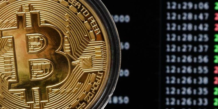 Market Slumps Into, btc, eth, drop,