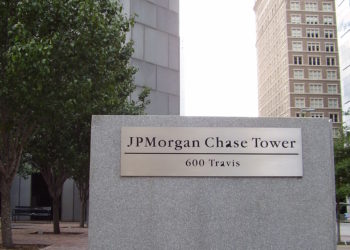 JPMorgan Strategist Tells Investors To Sell Bitcoin After Fed’s Stance