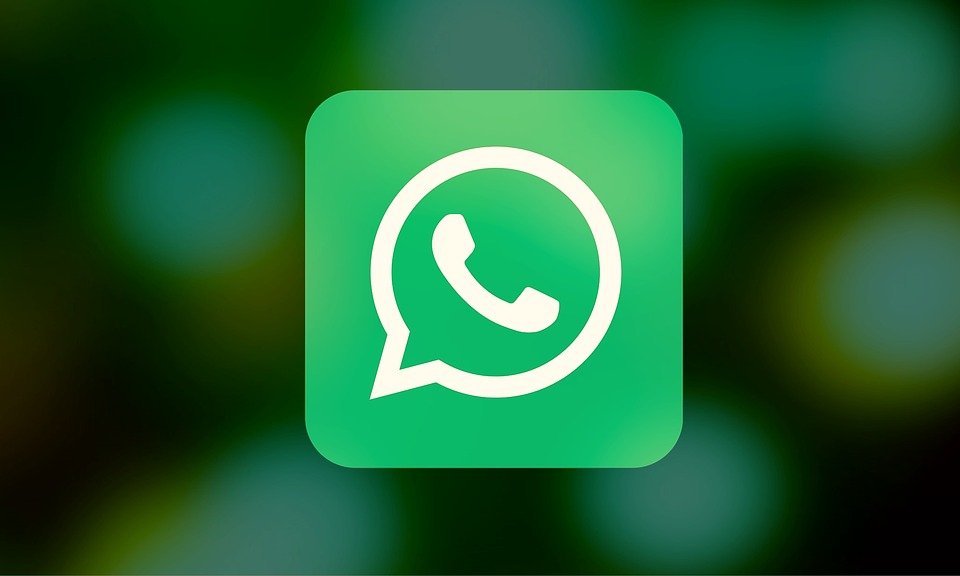 whatsapp fiat electronic payments brazil